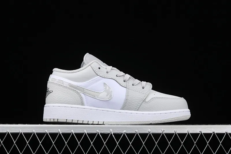 All categories Air Jordan Jordan series basketball shoes Air Jordan 1 Low G version pure original Air Jordan 1 Low GS AJ1 Joe 1 low-top white gray camouflage low-top basketball shoes DD3234-100